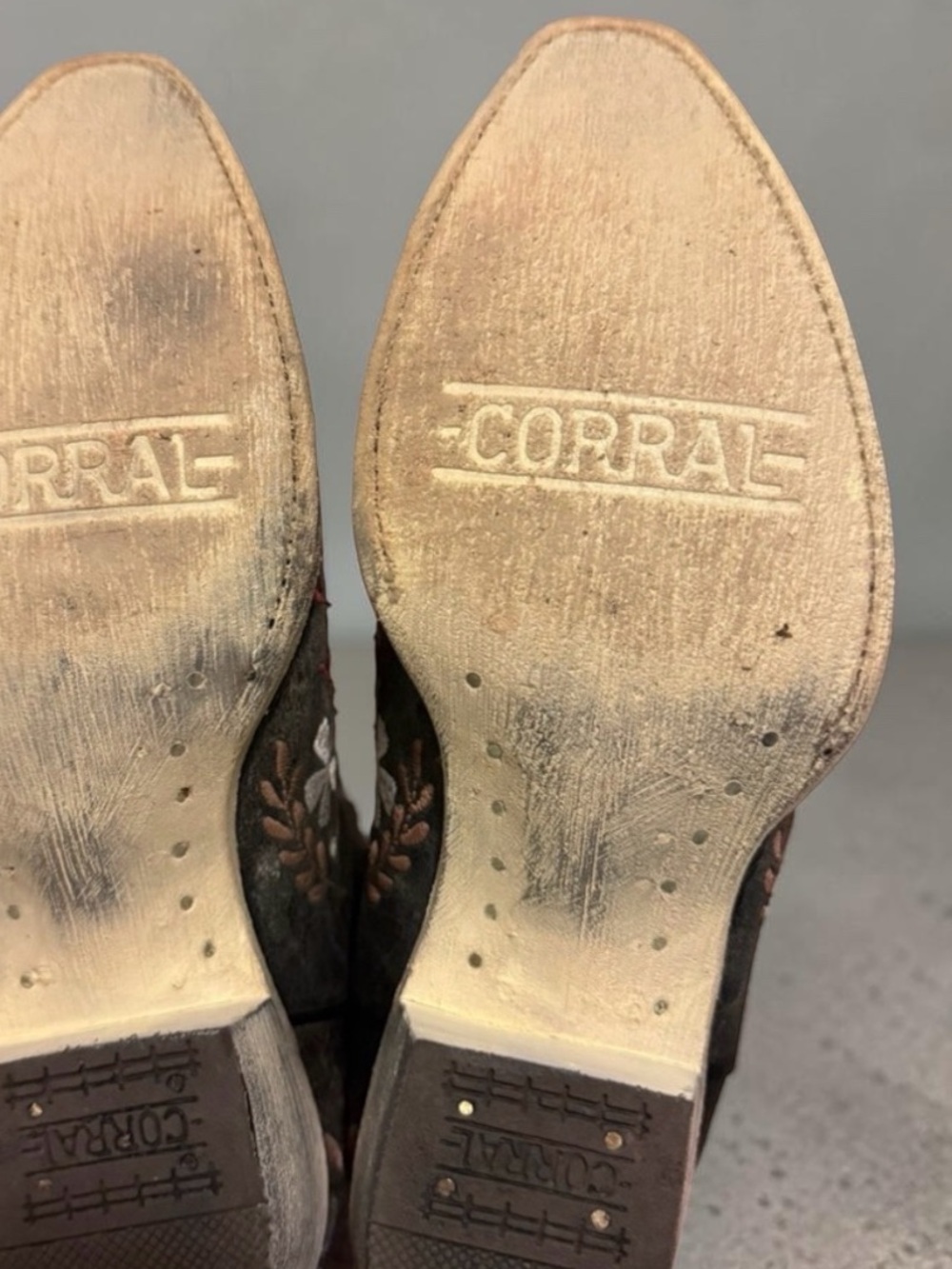 Corral Dark Brown Leather Western Boots with Sugar Skull Embroidery Size 7 - Picture 5 of 6